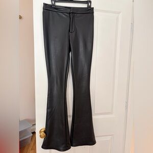 Maniere De Voir Black Leather Look Trousers US 6